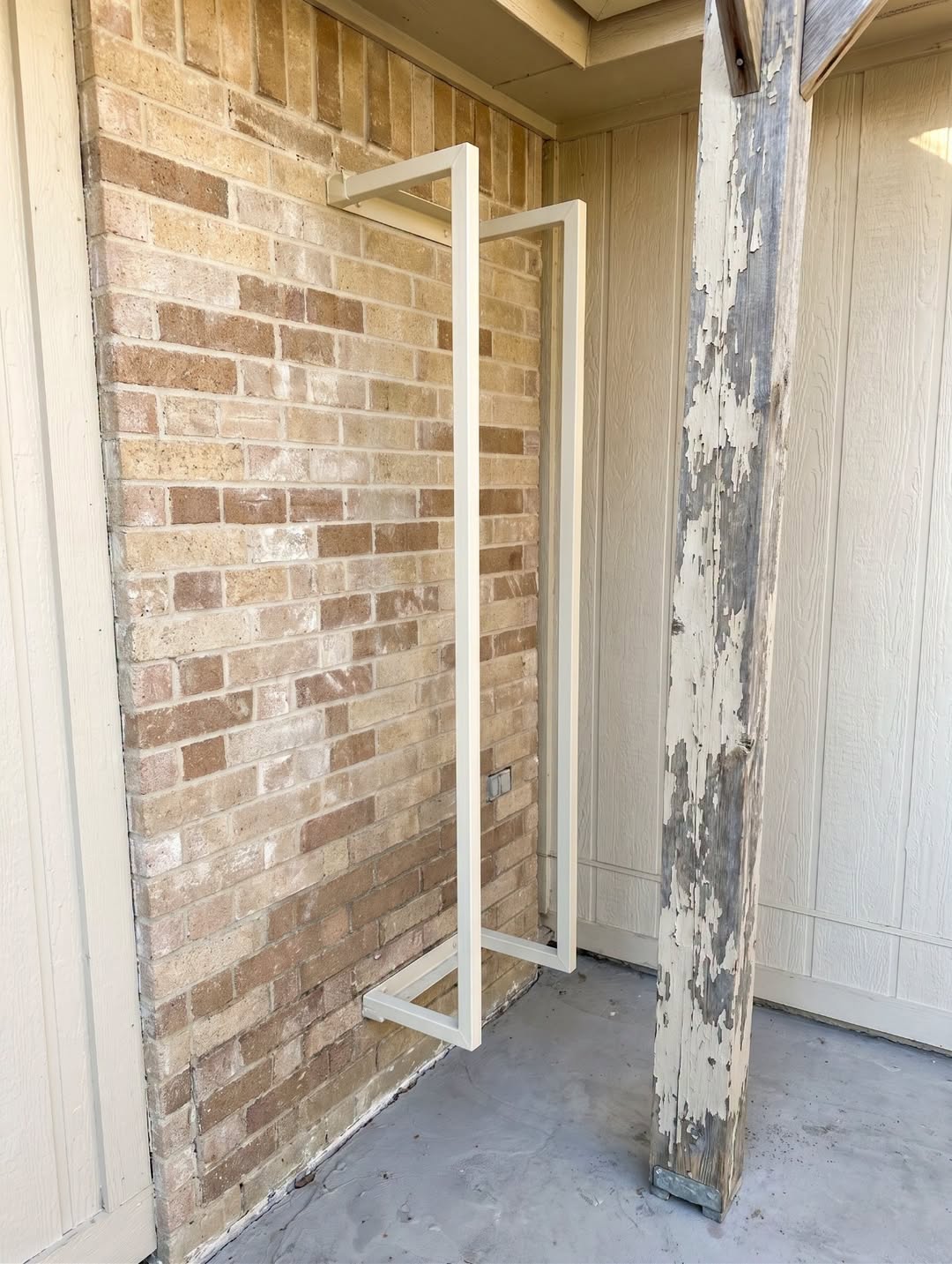 Why Are Firewood Racks Mounted on Homes?